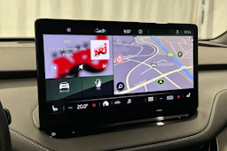 musta Skoda Enyaq 2023 kuva 20.
