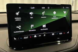 musta Skoda Enyaq 2023 kuva 23.
