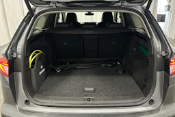 harmaa Skoda Enyaq 2023 kuva 15.