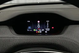 harmaa Skoda Enyaq 2023 kuva 23.