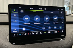 harmaa Skoda Enyaq 2023 kuva 33.