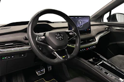 valkoinen Skoda Enyaq 2023 kuva 6.