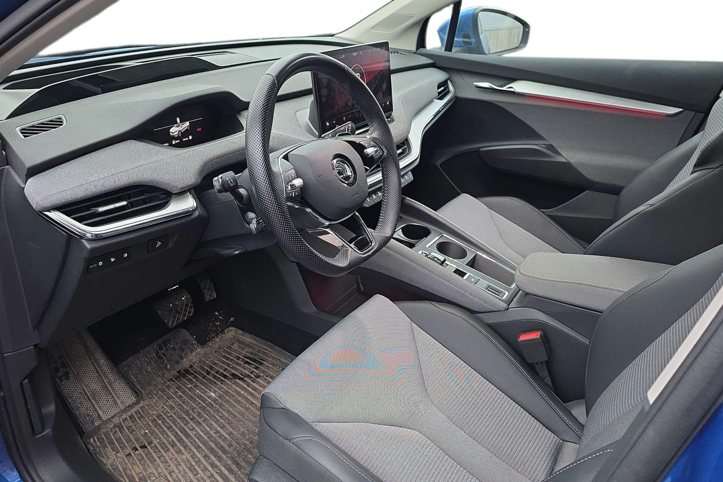 sininen Skoda Enyaq 2023 kuva 3.