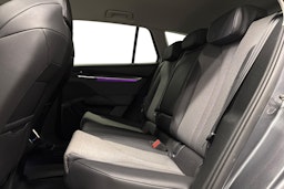 harmaa Skoda Enyaq 2023 kuva 10.