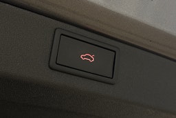 harmaa Skoda Enyaq 2023 kuva 15.