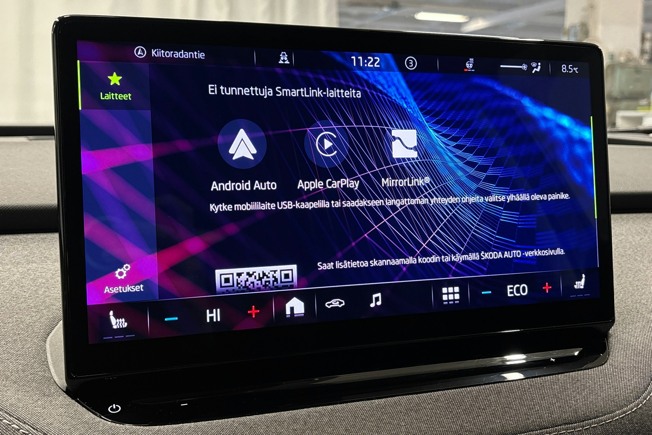 harmaa Skoda Enyaq 2023 kuva 26.