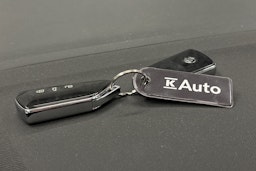 harmaa Skoda Enyaq 2023 kuva 33.