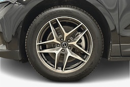 musta Skoda Enyaq 2023 kuva 11.