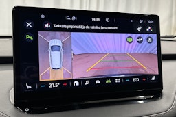 musta Skoda Enyaq 2023 kuva 30.