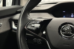 harmaa Skoda Enyaq 2023 kuva 21.