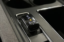 harmaa Skoda Enyaq 2023 kuva 32.