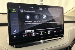 musta Skoda Enyaq 2023 kuva 24.