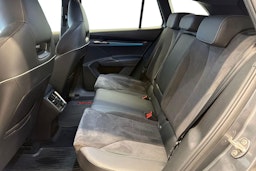 Harmaa Skoda Enyaq 2023 kuva 10.