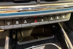 Harmaa Skoda Enyaq 2023 kuva 24.