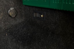 Harmaa Skoda Enyaq 2023 kuva 33.