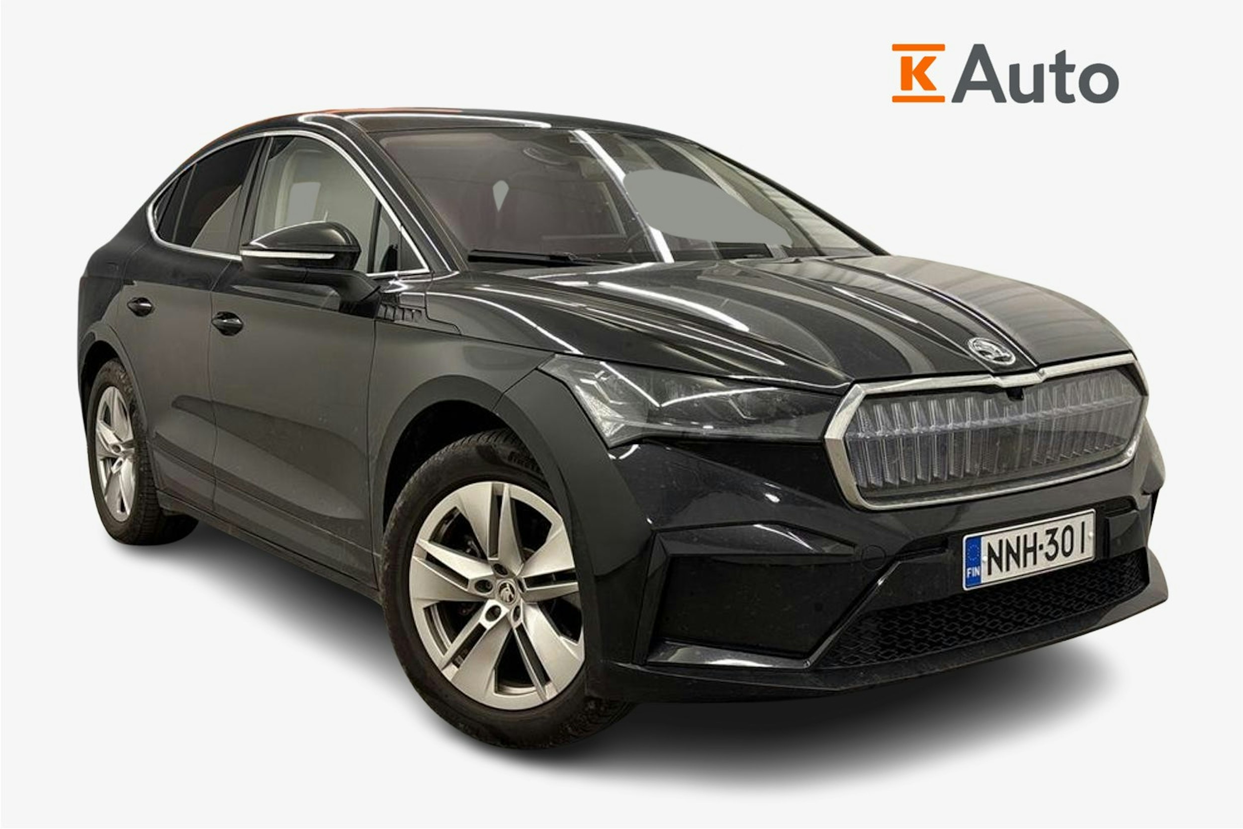 musta Skoda Enyaq 2023 kuva 1.