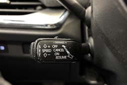 musta Skoda Enyaq 2023 kuva 16.