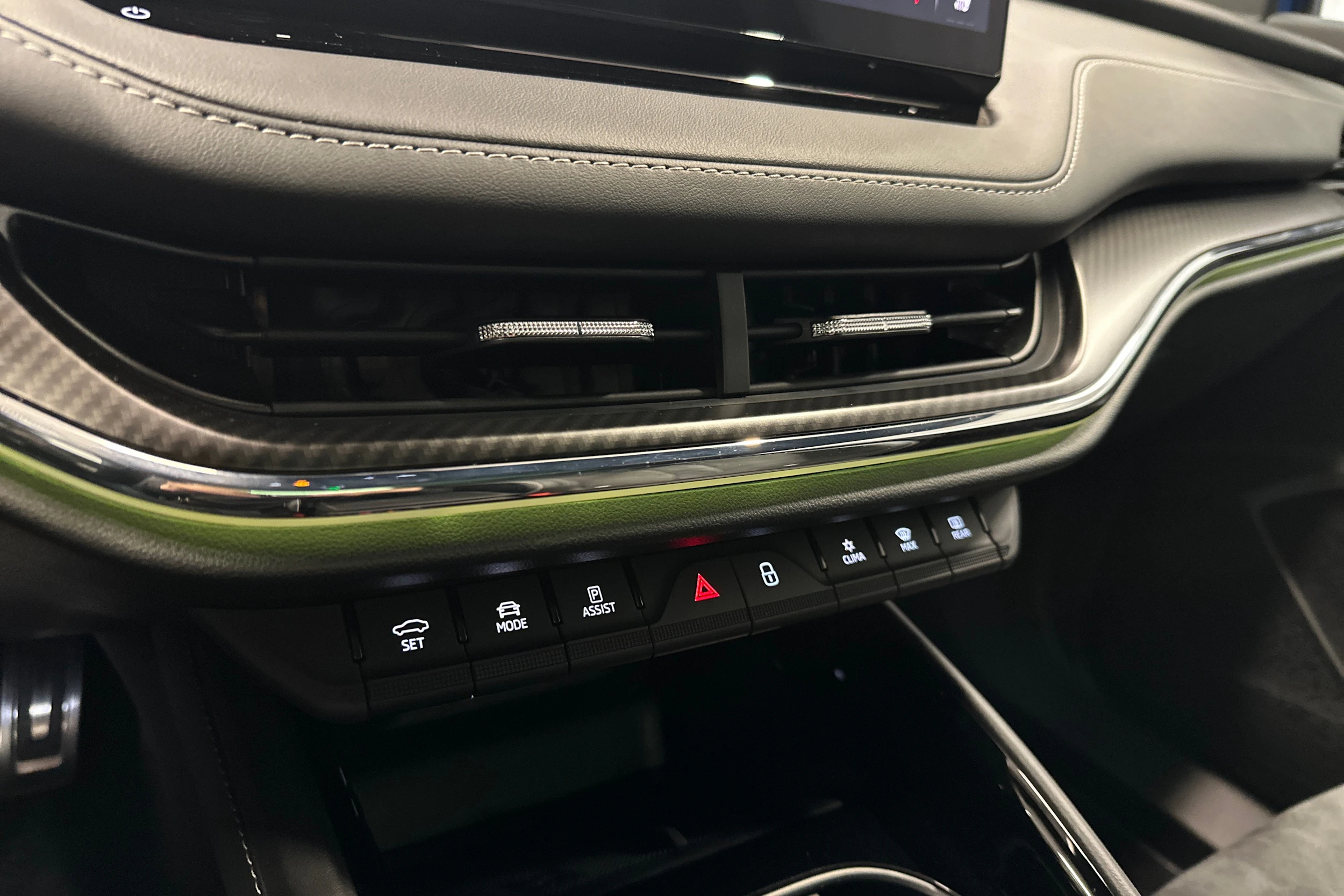 sininen Skoda Enyaq 2023 kuva 25.
