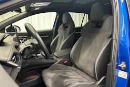 sininen Skoda Enyaq 2023 kuva 28.