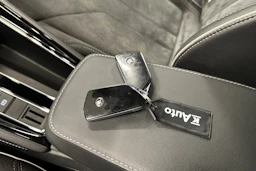sininen Skoda Enyaq 2023 kuva 36.