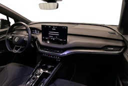 harmaa Skoda Enyaq 2023 kuva 7.