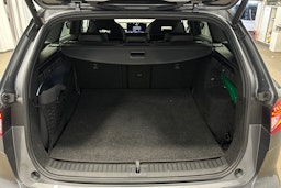 harmaa Skoda Enyaq 2023 kuva 11.