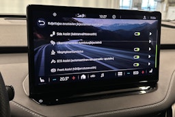 harmaa Skoda Enyaq 2023 kuva 23.