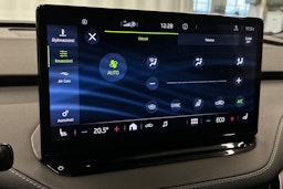 harmaa Skoda Enyaq 2023 kuva 28.