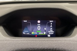 harmaa Skoda Enyaq 2023 kuva 13.