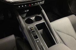 harmaa Skoda Enyaq 2023 kuva 20.