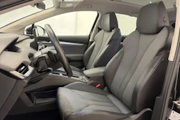Musta Skoda Enyaq 2023 kuva 14.