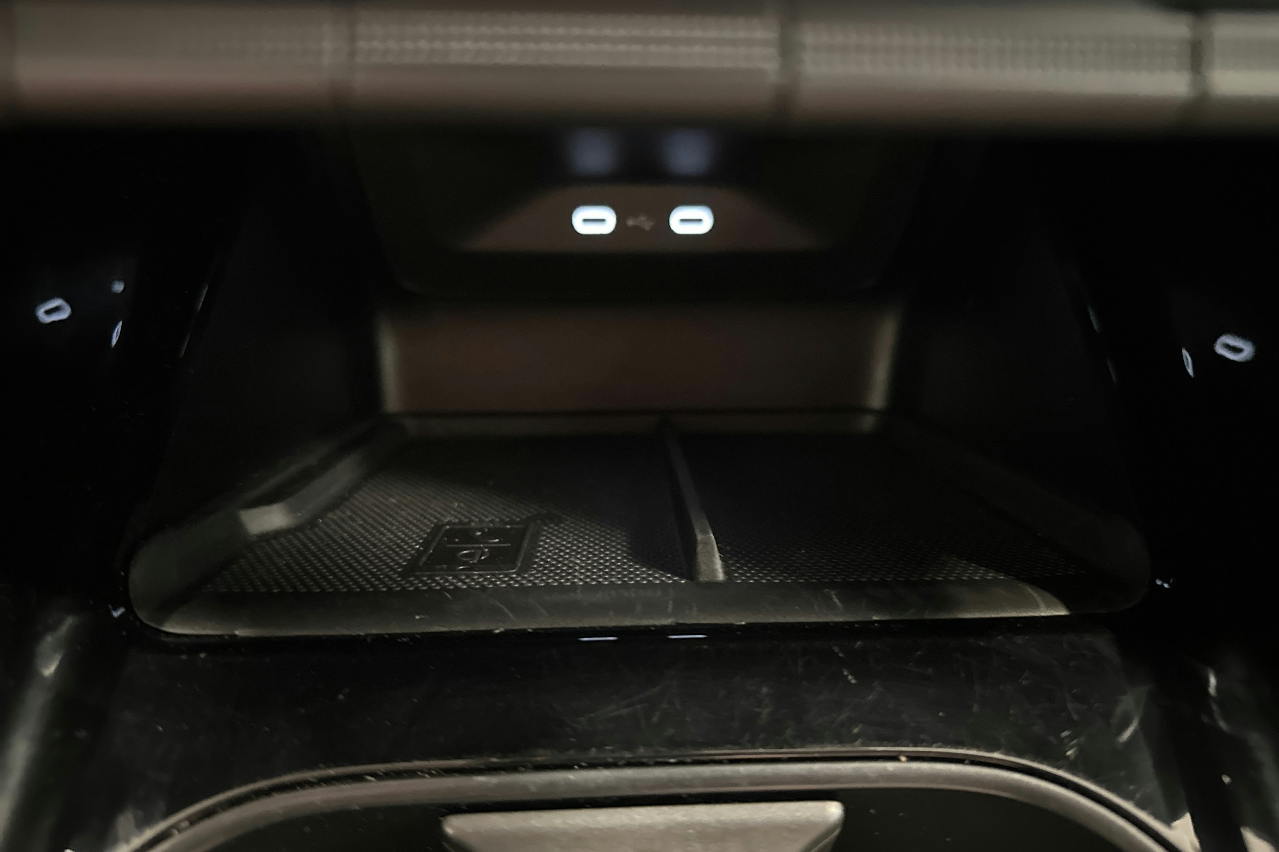 harmaa Skoda Enyaq 2023 kuva 23.