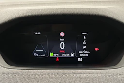 harmaa Skoda Enyaq kuva 20.