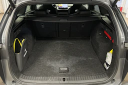 harmaa Skoda Enyaq 2023 kuva 11.