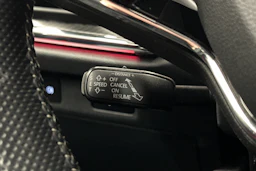 harmaa Skoda Enyaq 2023 kuva 19.