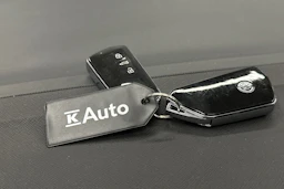 harmaa Skoda Enyaq 2023 kuva 31.