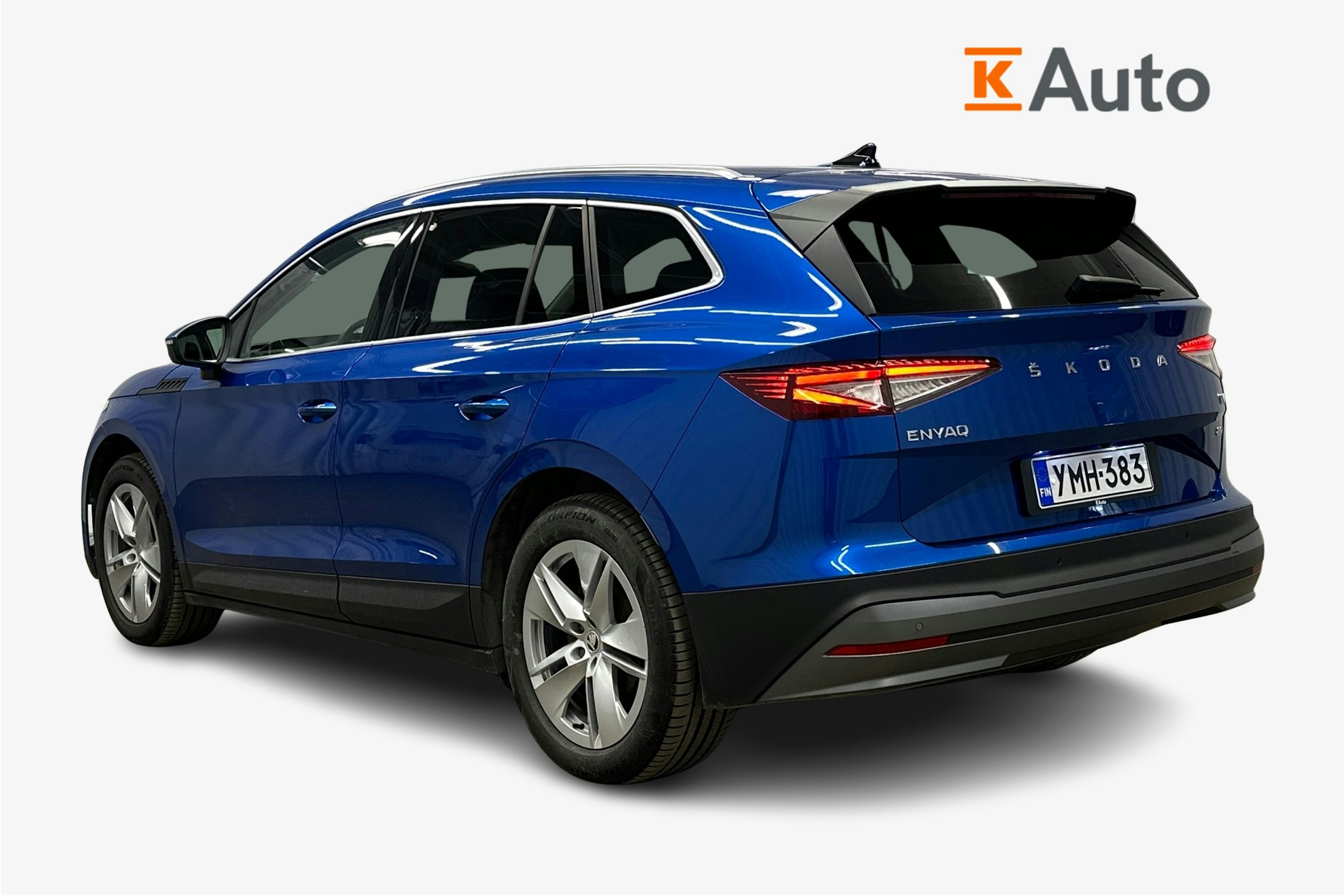 sininen Skoda Enyaq 2023 kuva 2.