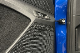 sininen Skoda Enyaq 2023 kuva 24.