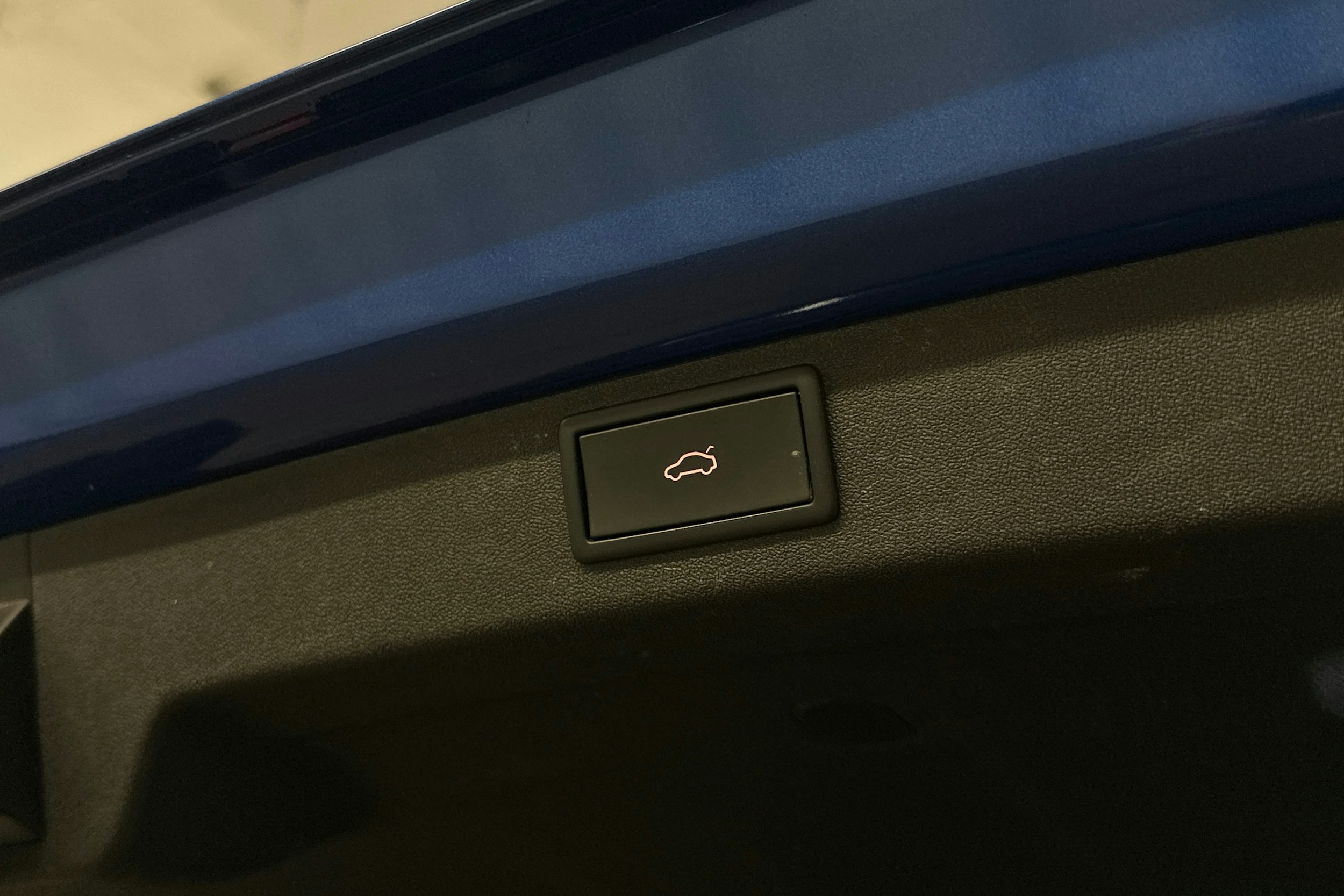 sininen Skoda Enyaq 2023 kuva 27.