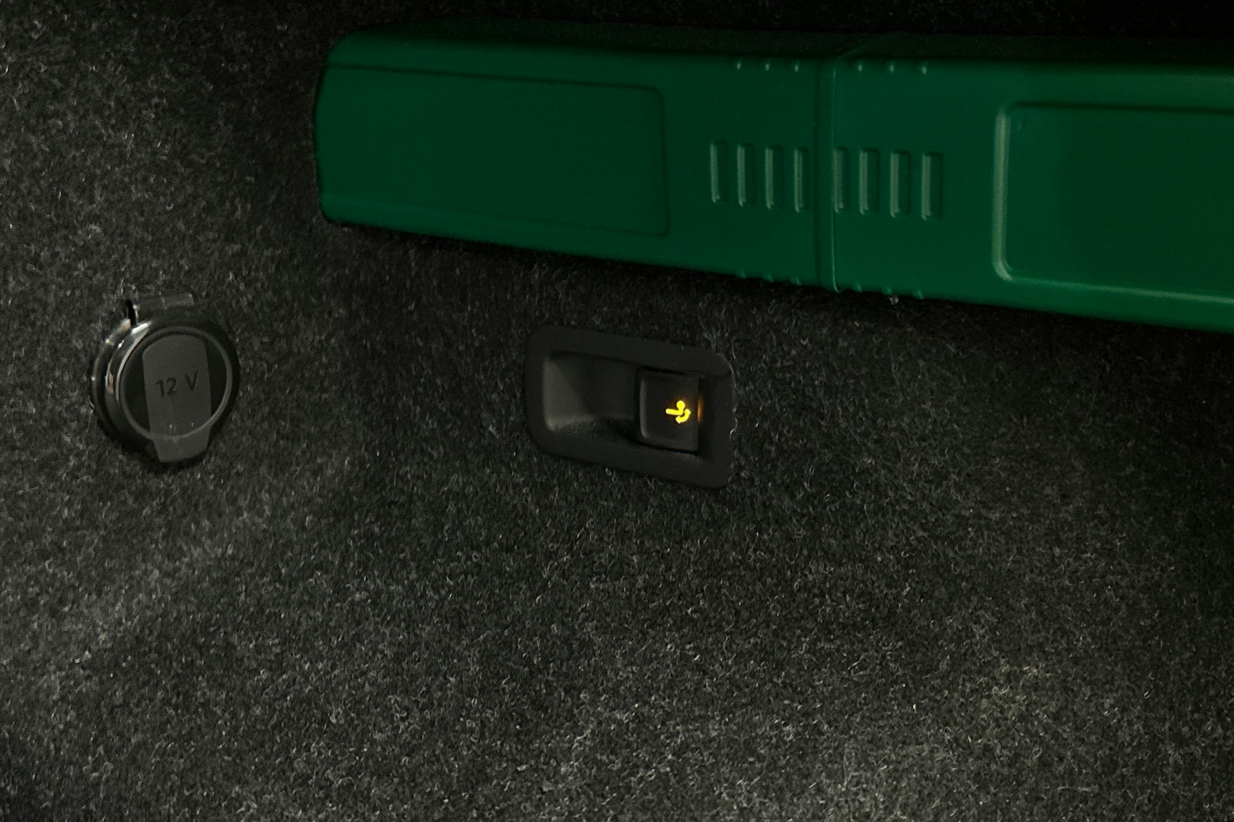 sininen Skoda Enyaq 2023 kuva 28.