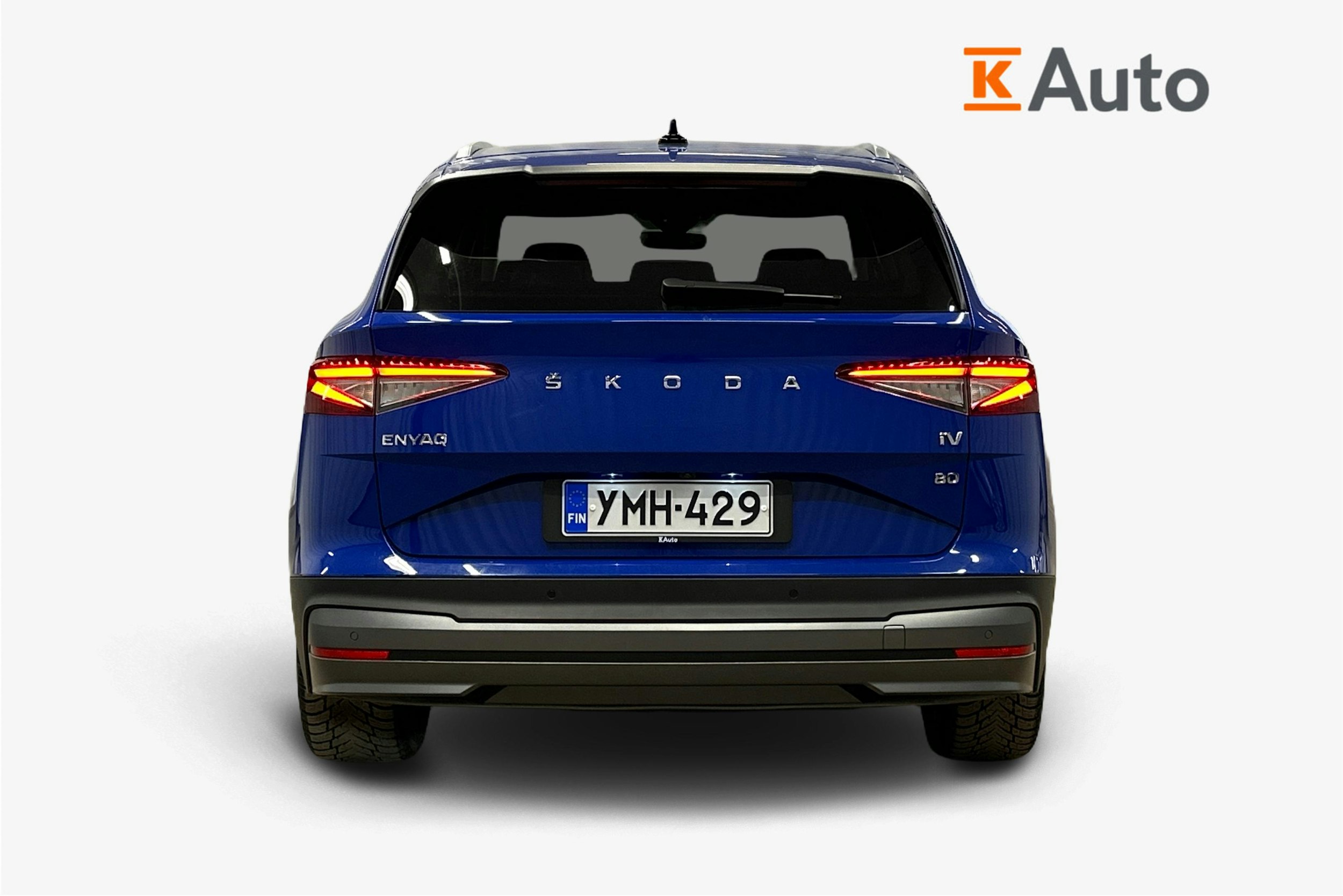 sininen Skoda Enyaq 2023 kuva 3.