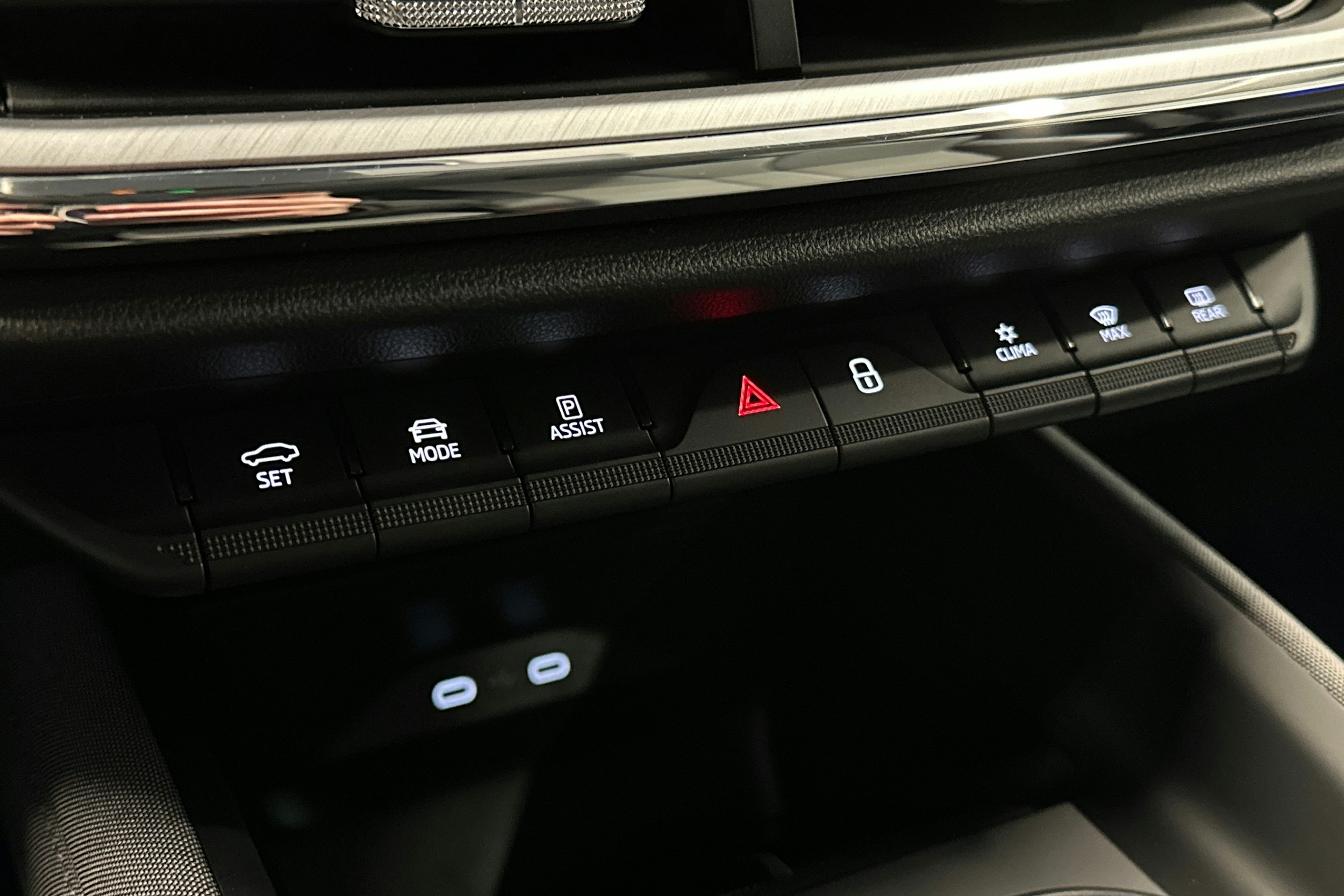 sininen Skoda Enyaq 2023 kuva 26.