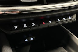 sininen Skoda Enyaq 2023 kuva 26.