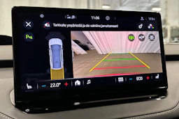 punainen Skoda Enyaq 2023 kuva 34.