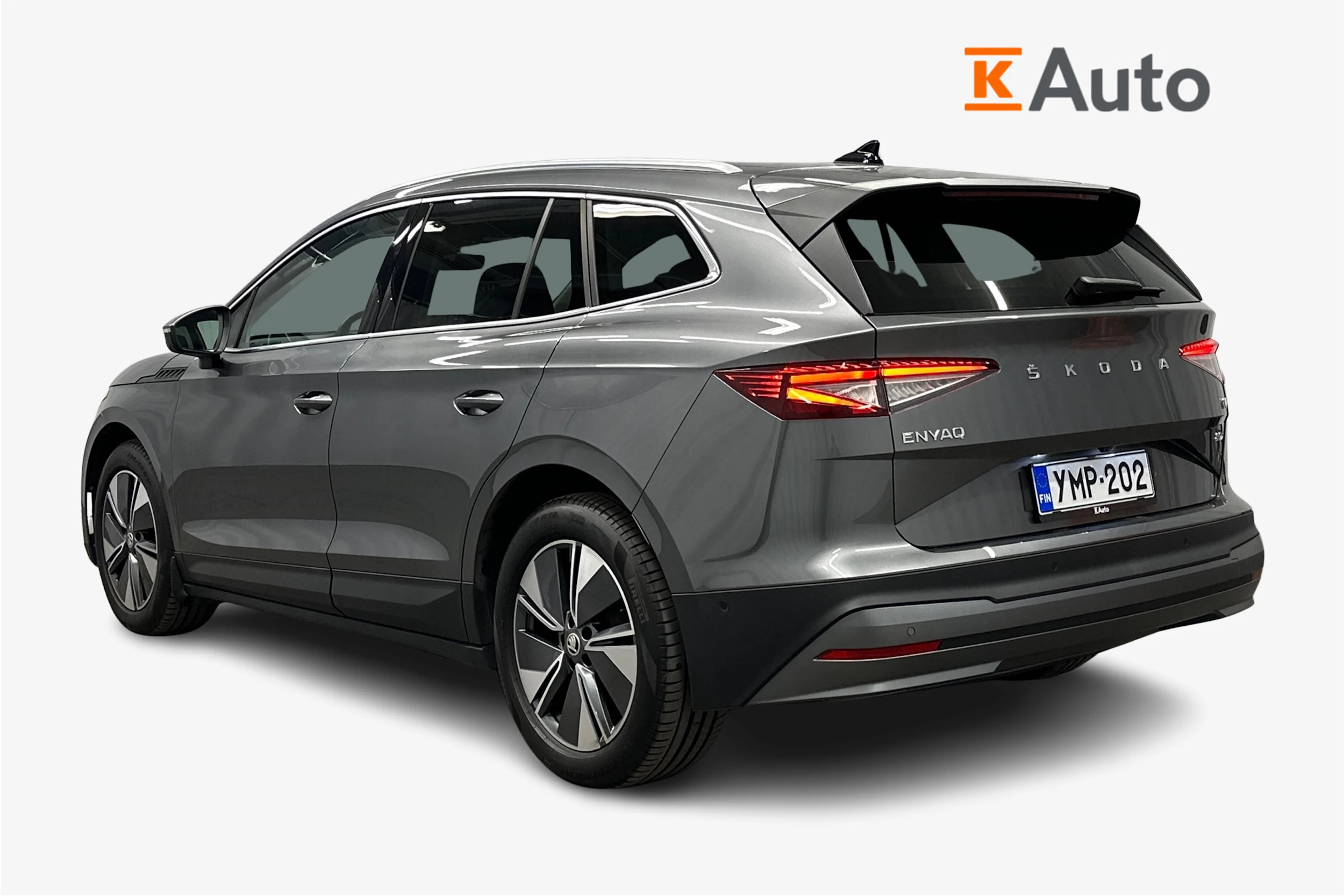 harmaa Skoda Enyaq 2023 kuva 3.