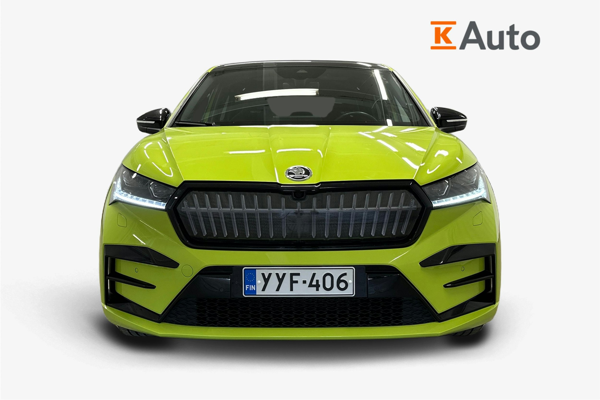 vihreä Skoda Enyaq 2023 kuva 4.