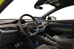 vihreä Skoda Enyaq 2023 kuva 6.