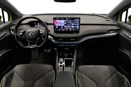vihreä Skoda Enyaq 2023 kuva 7.