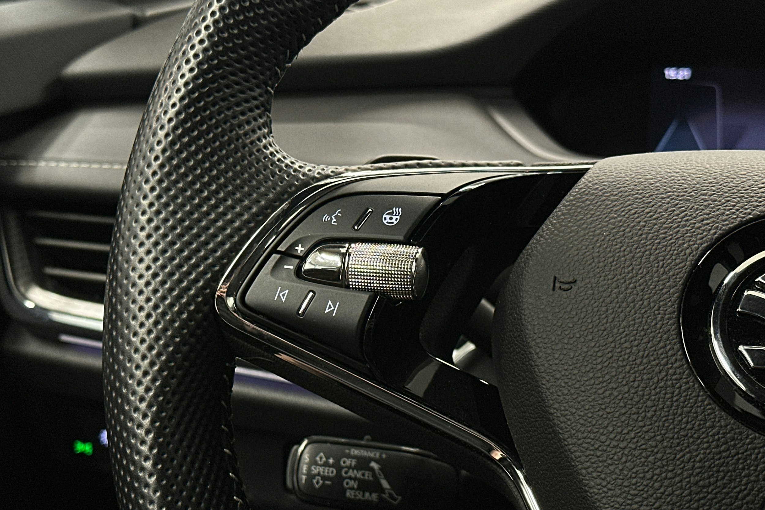 hopea Skoda Enyaq 2023 kuva 19.