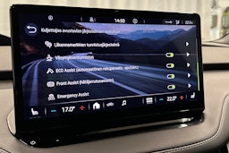 sininen Skoda Enyaq 2023 kuva 26.